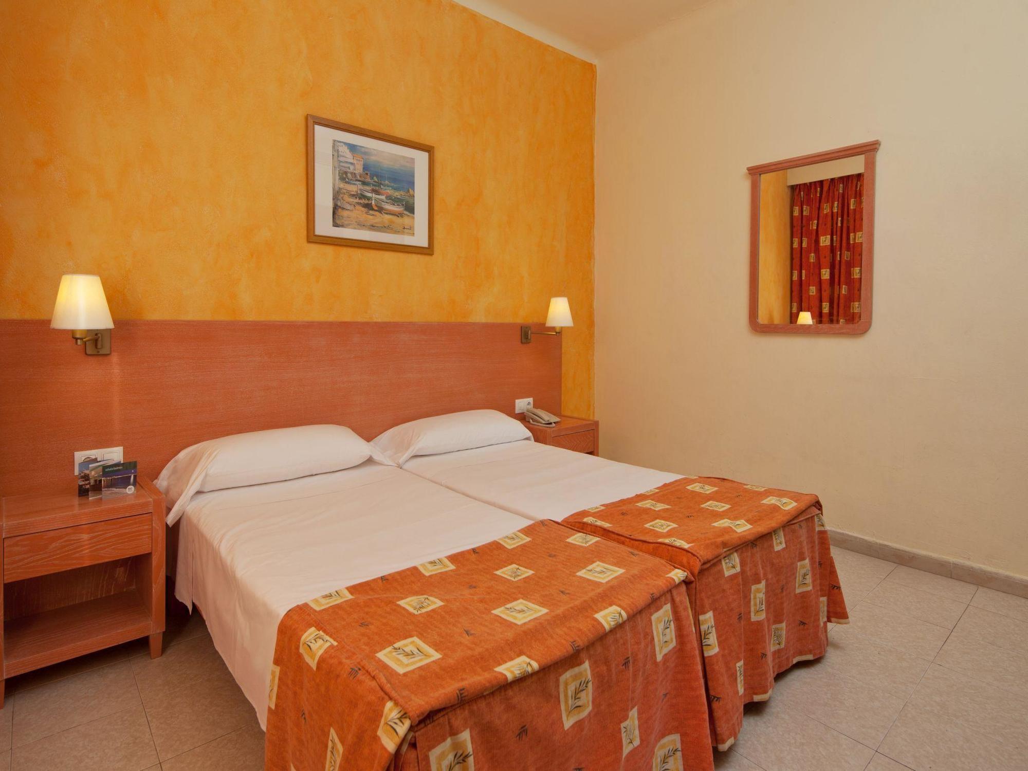 Hm Alma Beach - Adults Only Can Pastilla  Luaran gambar